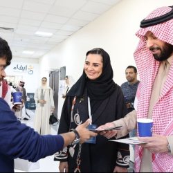 من لا يشكر الناس لا يشكر الله شكرا ادارة المدرسة المتوسطة الاولى بالقطيف