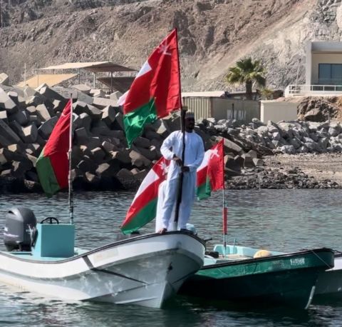 سلطنة عُمان عروس الخليج بطبيعتها وتراثها العريق وسماحة اهلها وكرمهم